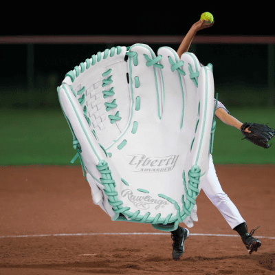 Fastpitch pitchers glove