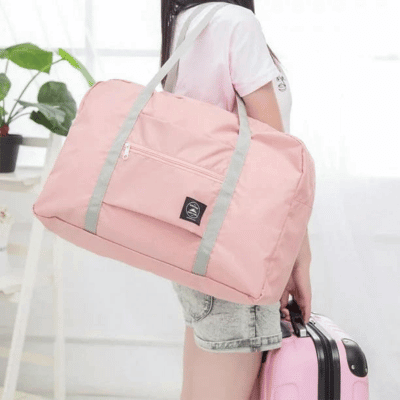 Lightweight foldable travel duffel bag for laundry