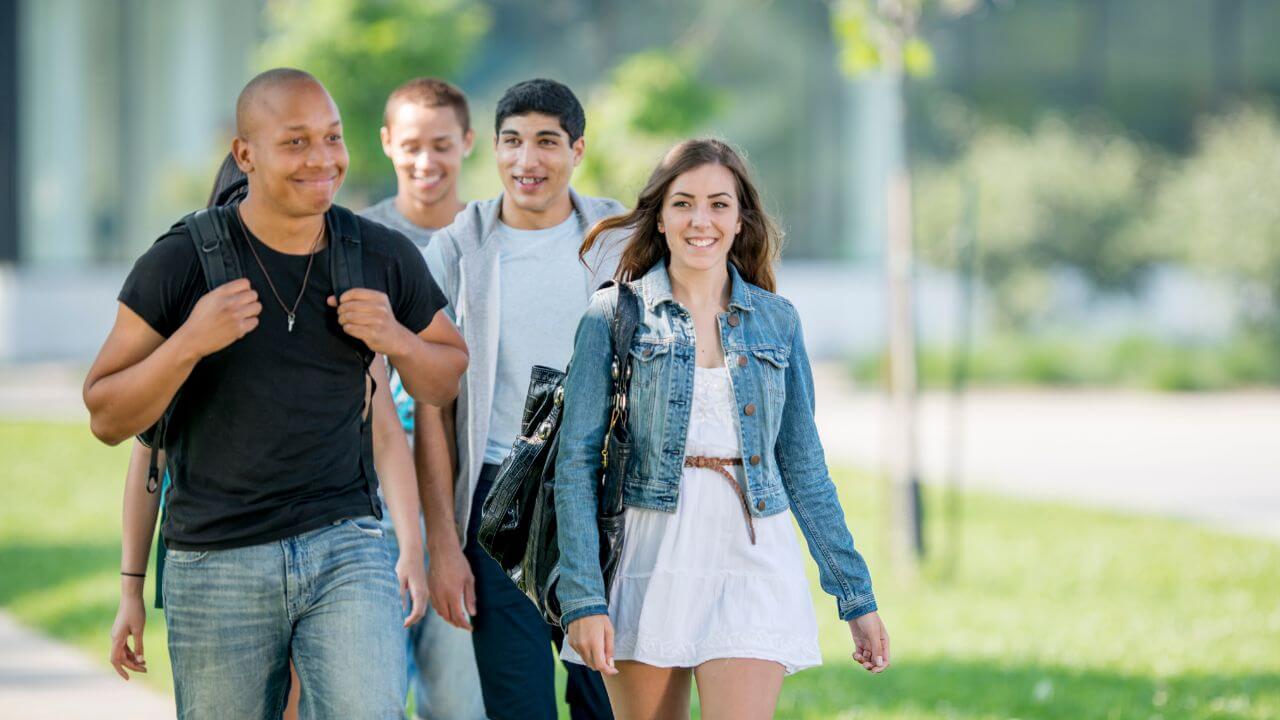 Students Walking to Campus