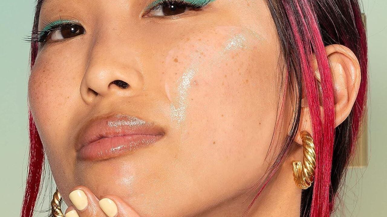Woman showing benefits of using a Bubble Skincare Serum