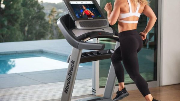 5 Amazing Workouts You Can Do on Your Silent Treadmill Without Waking the Neighbors!
