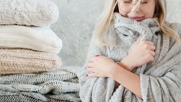 What's the Best Blanket for Winter? Revealing the Best Material Now